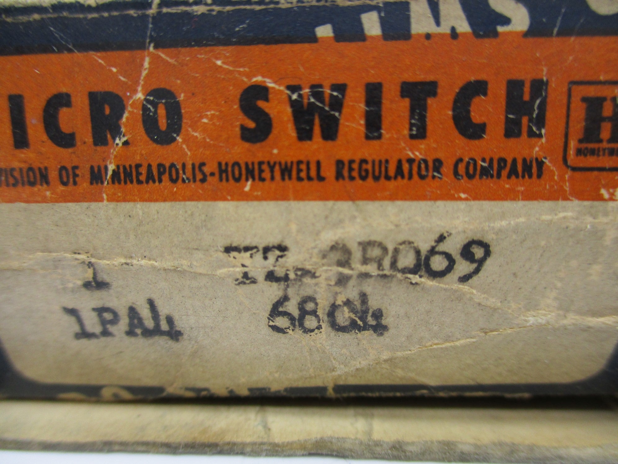 MICRO SWITCH YZ-3RQ69 NSMP