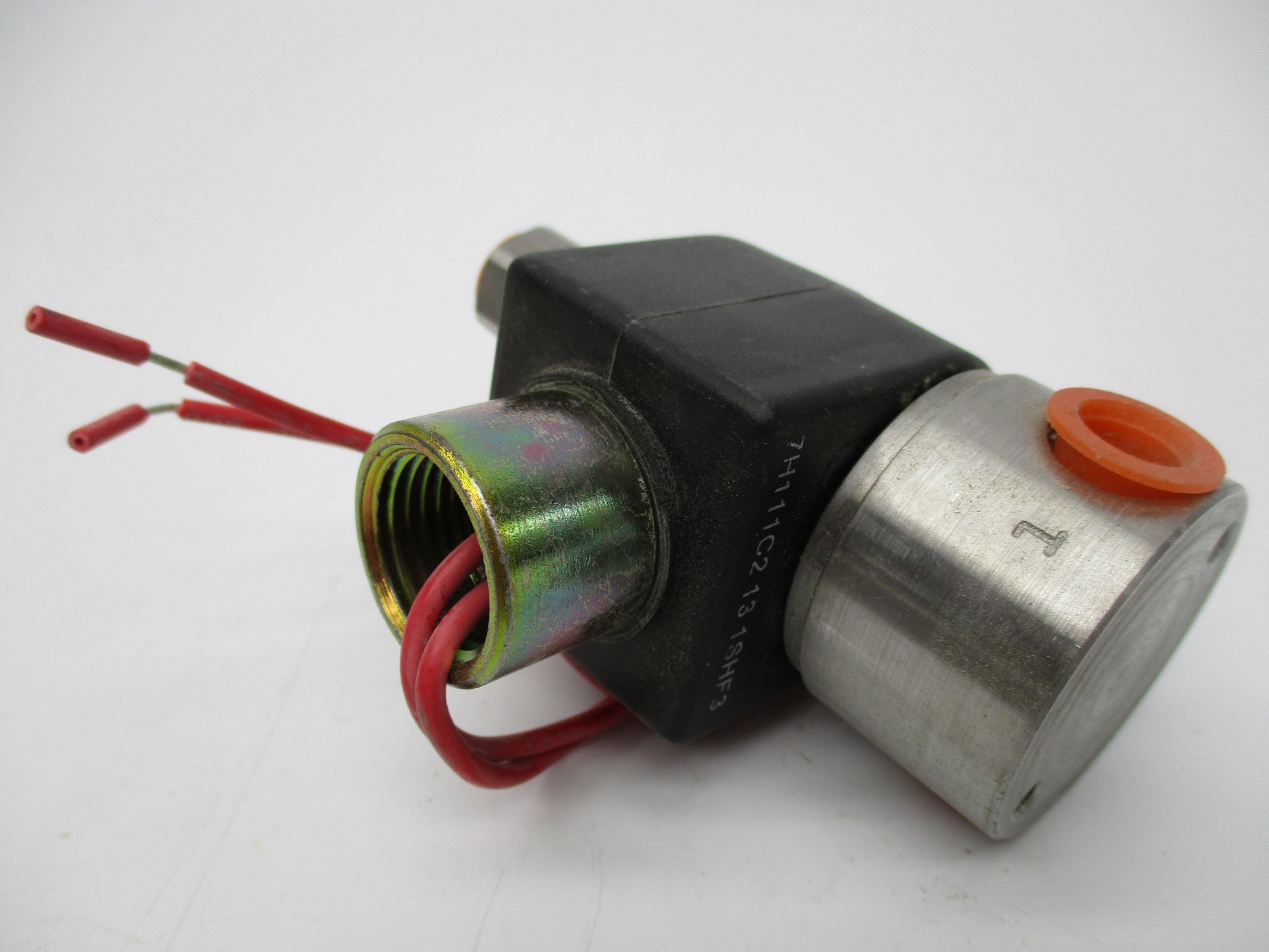 PARKER 71315SN2GNJ1N0H111C2 200-240V 200PSI 1/16" NSMP