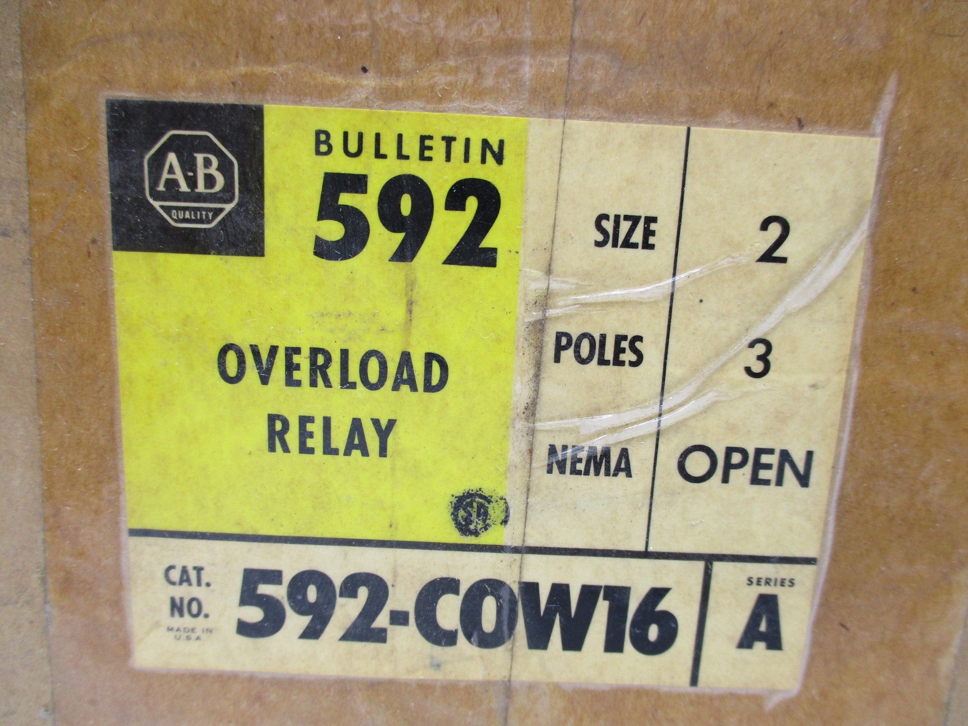 ALLEN BRADLEY 592-C0W16 SER. A (BR/YL) NSMP