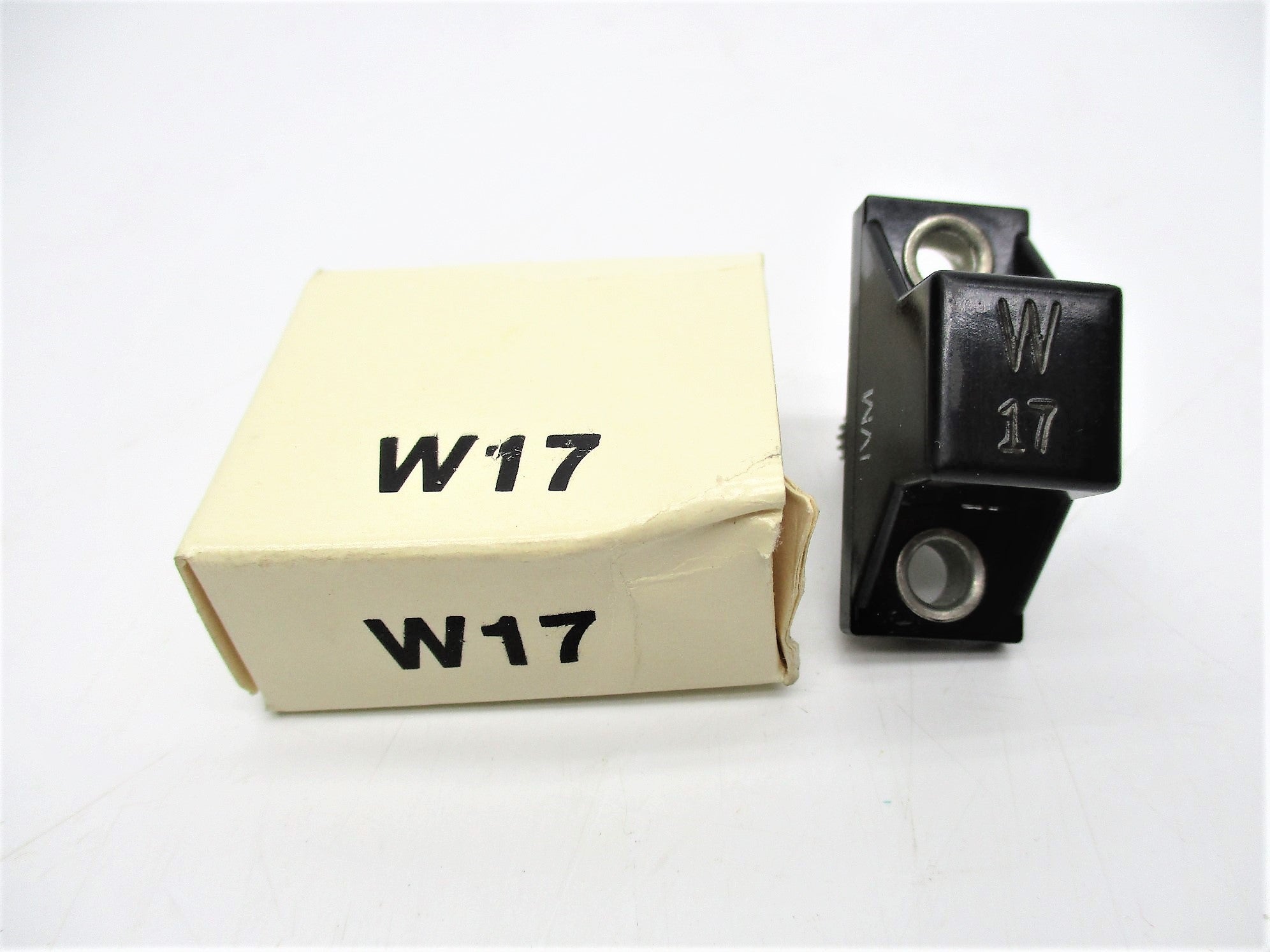 INDUSTRIAL SPARE PART W17 (WH) NSMP