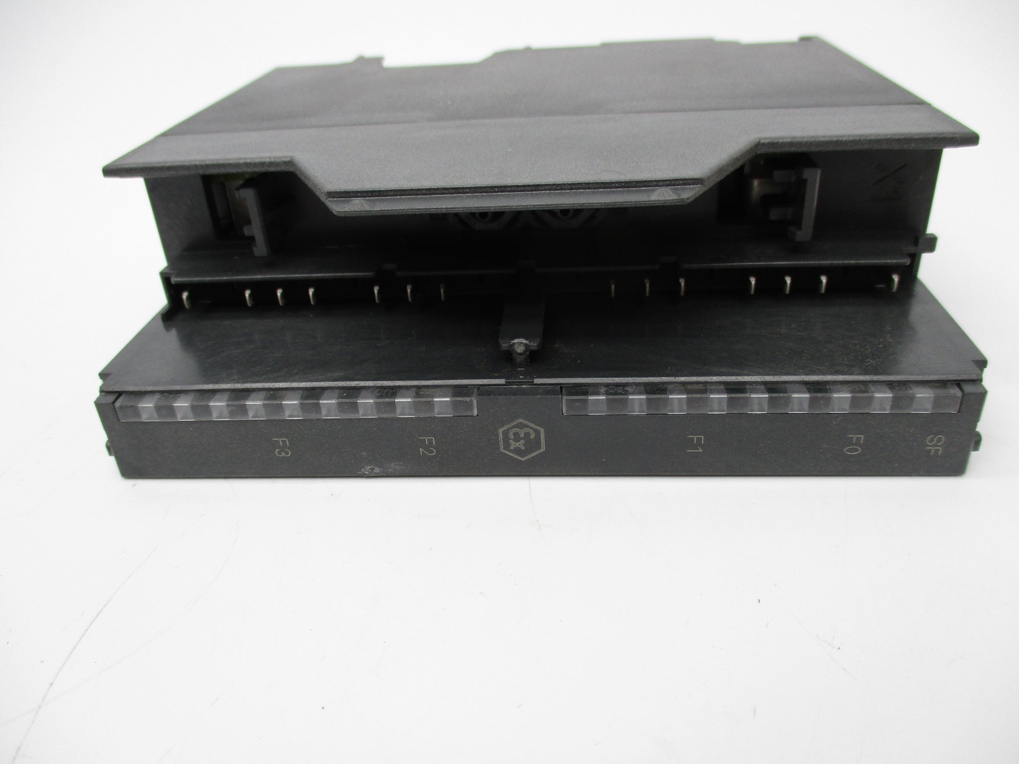 SIEMENS 6ES7331-7RD00-0AB0 (AS PICTURED) UNMP