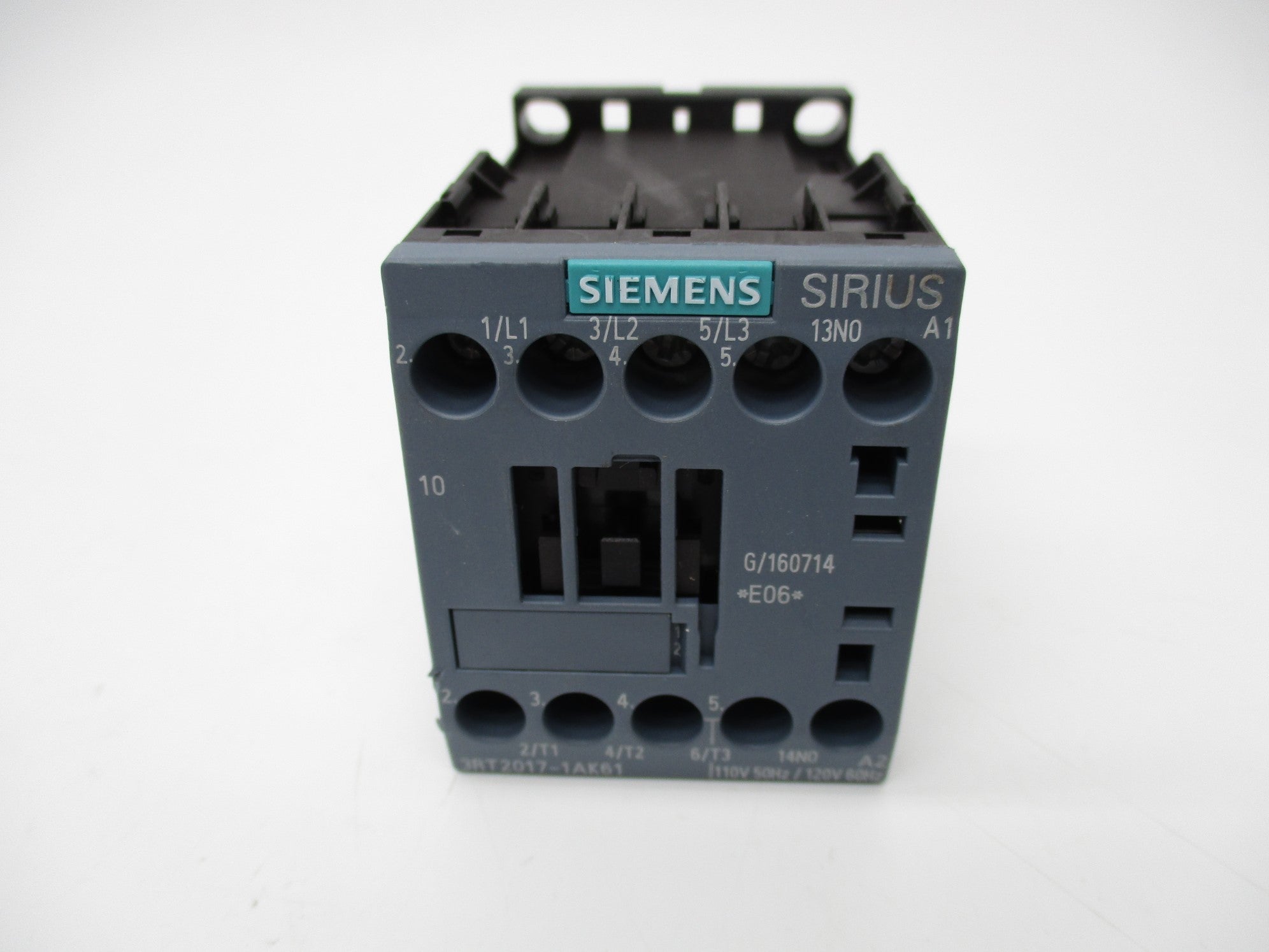 SIEMENS 3RT2017-1AK61 110/120V 22A NSNP