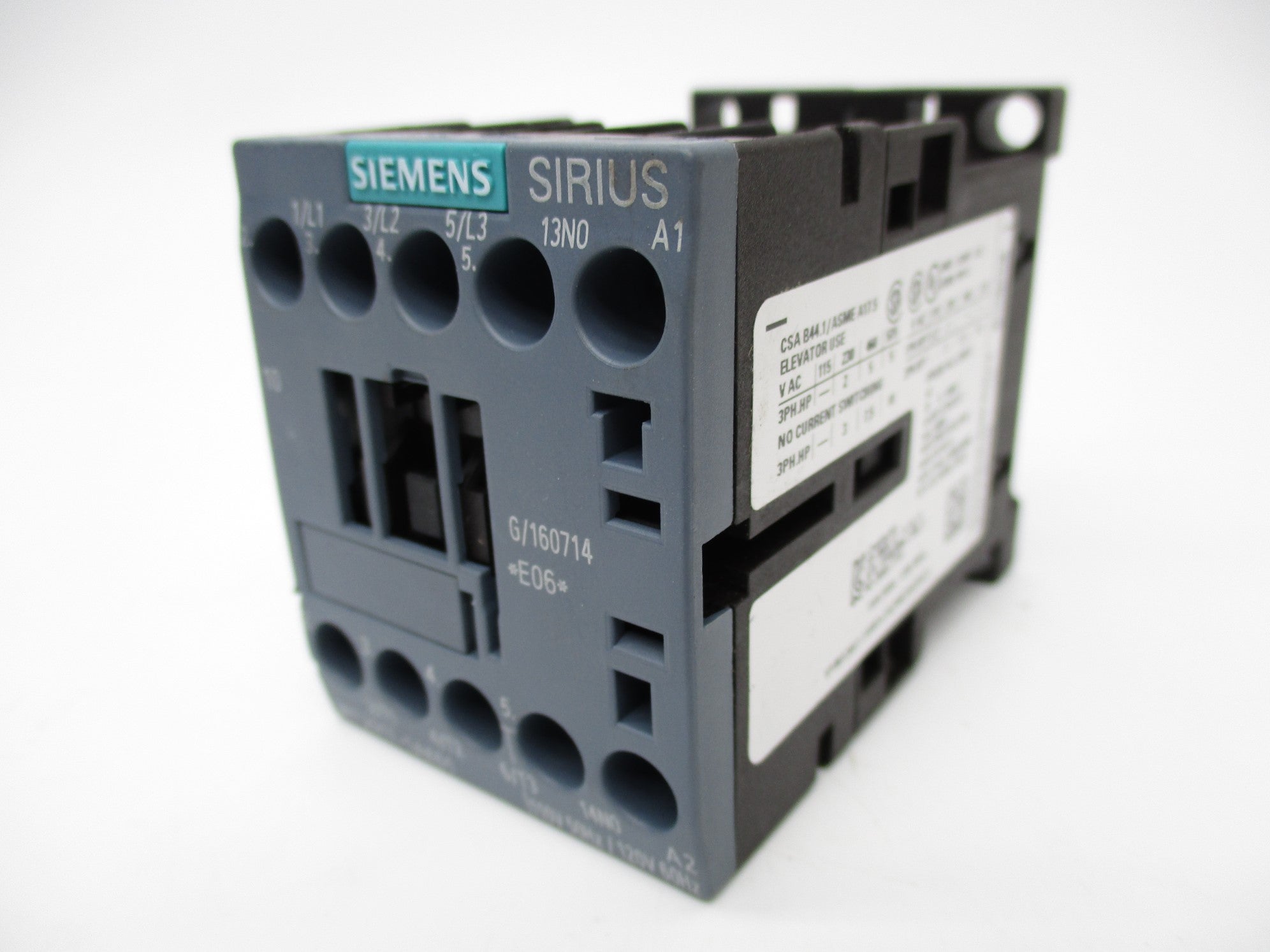 SIEMENS 3RT2017-1AK61 110/120V 22A NSNP