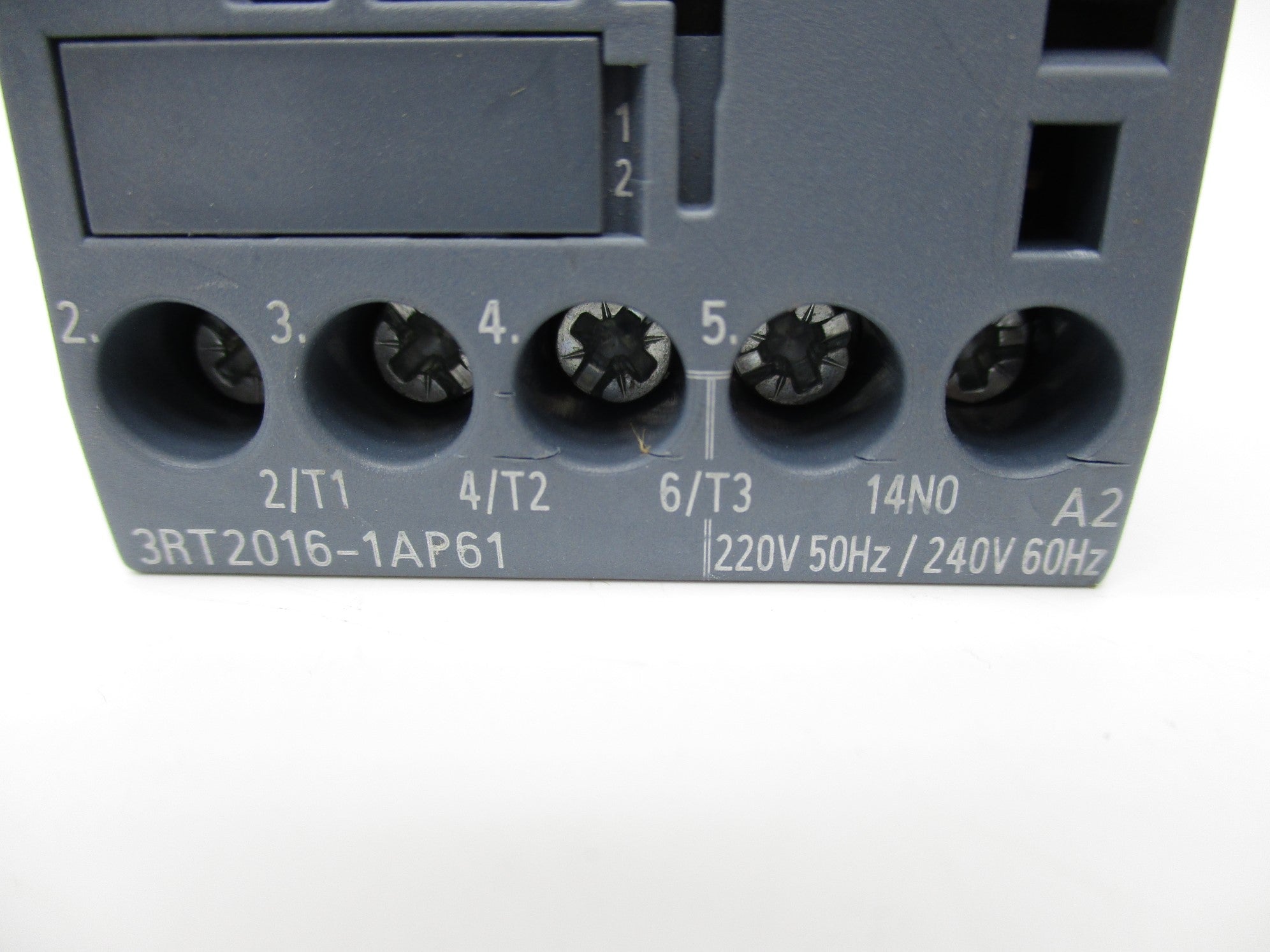SIEMENS 3RT2016-1AP61 220/240V NSNP