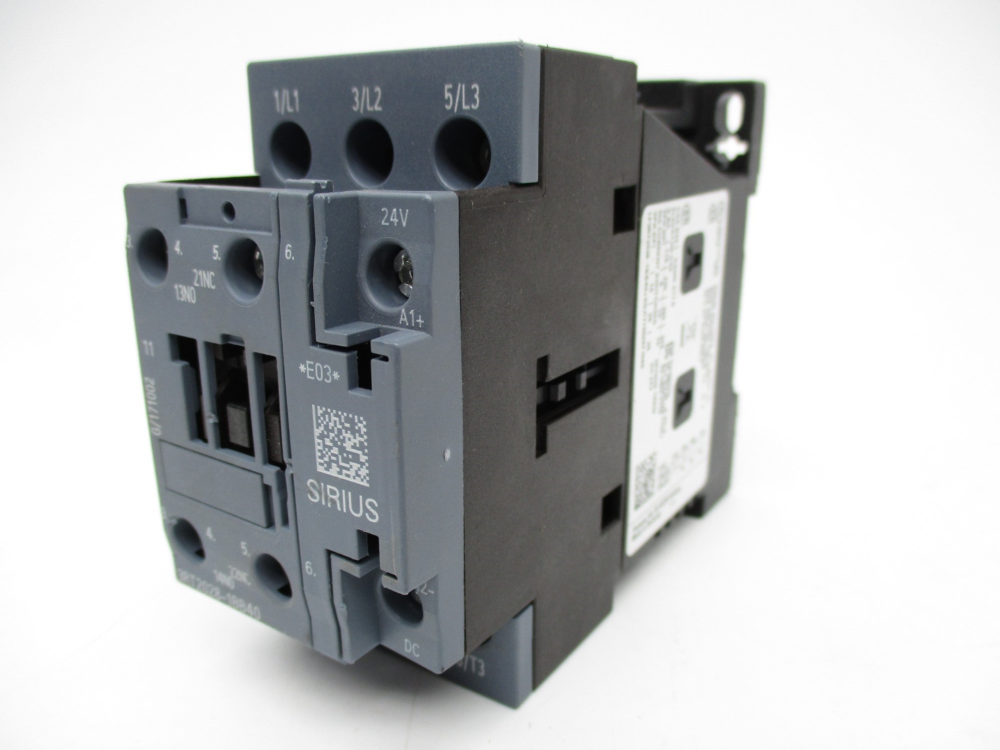 SIEMENS 3RT2028-1BB40 24V (AS PICTURED)NSNP