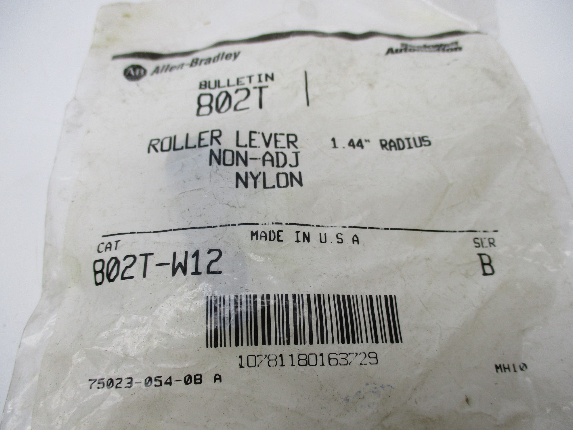 ALLEN BRADLEY 802T-W12 SER. B 1.44" NSMP