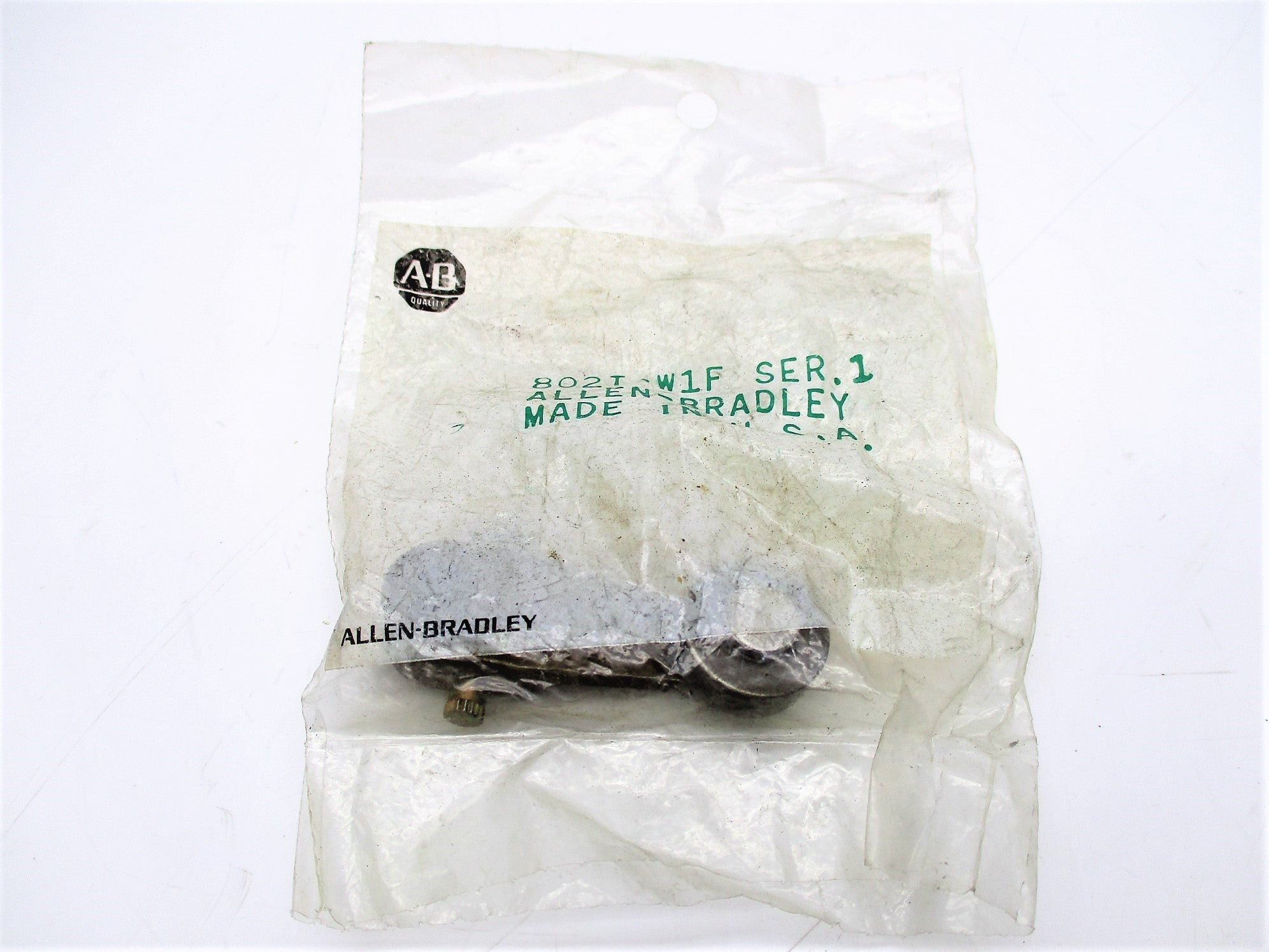 ALLEN BRADLEY 802T-W1F SER. 1 NSMP