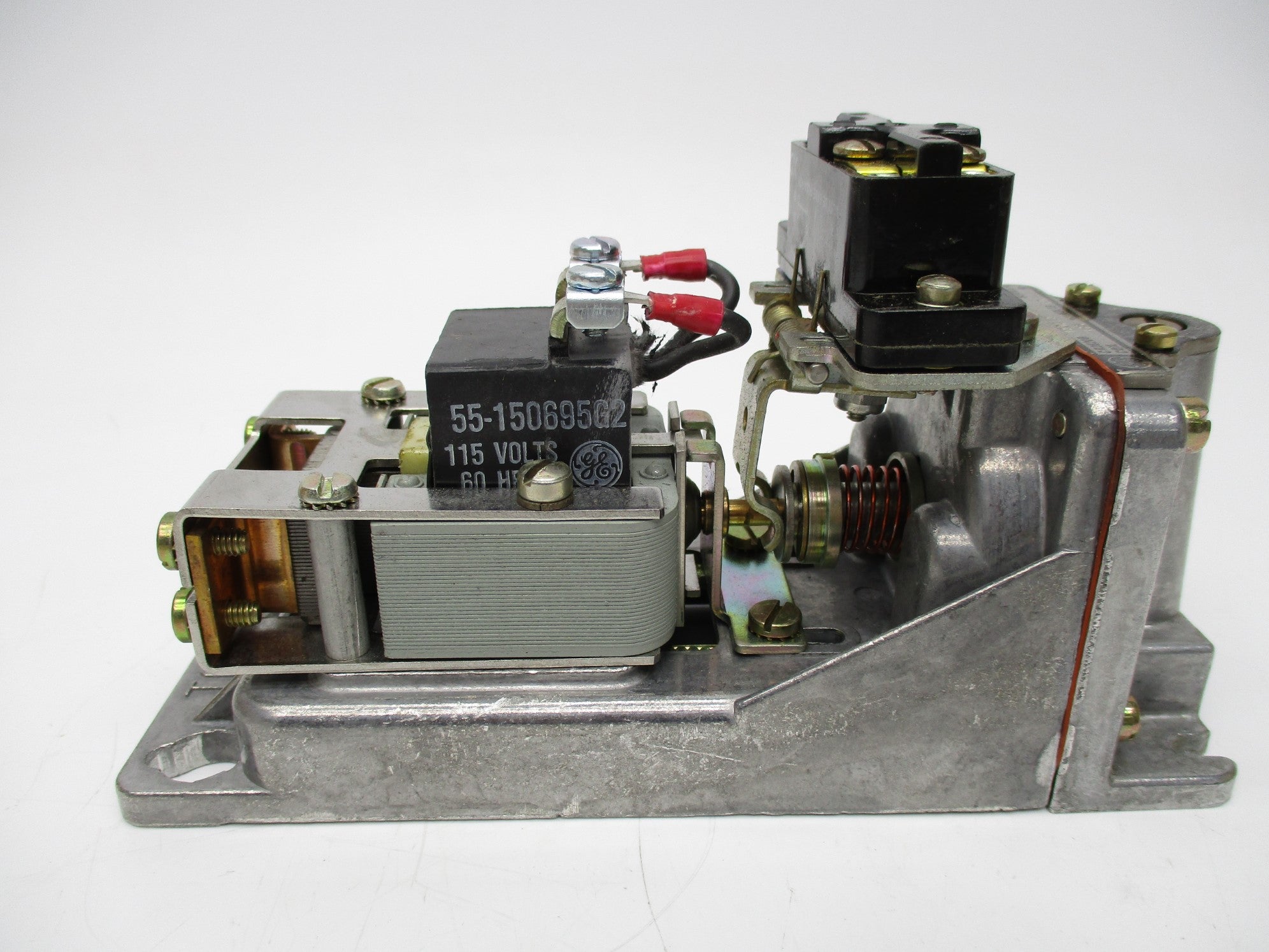 GENERAL ELECTRIC CR2820B120AA2 SER. A 115V NSNP