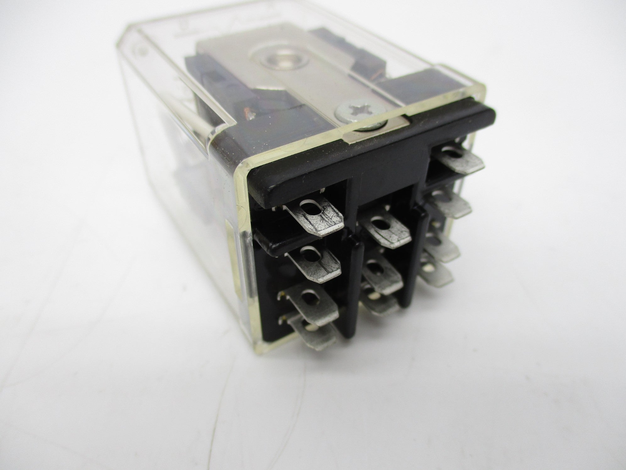 EATON D5PR32A1 SER. A2 110V 15A NSMP
