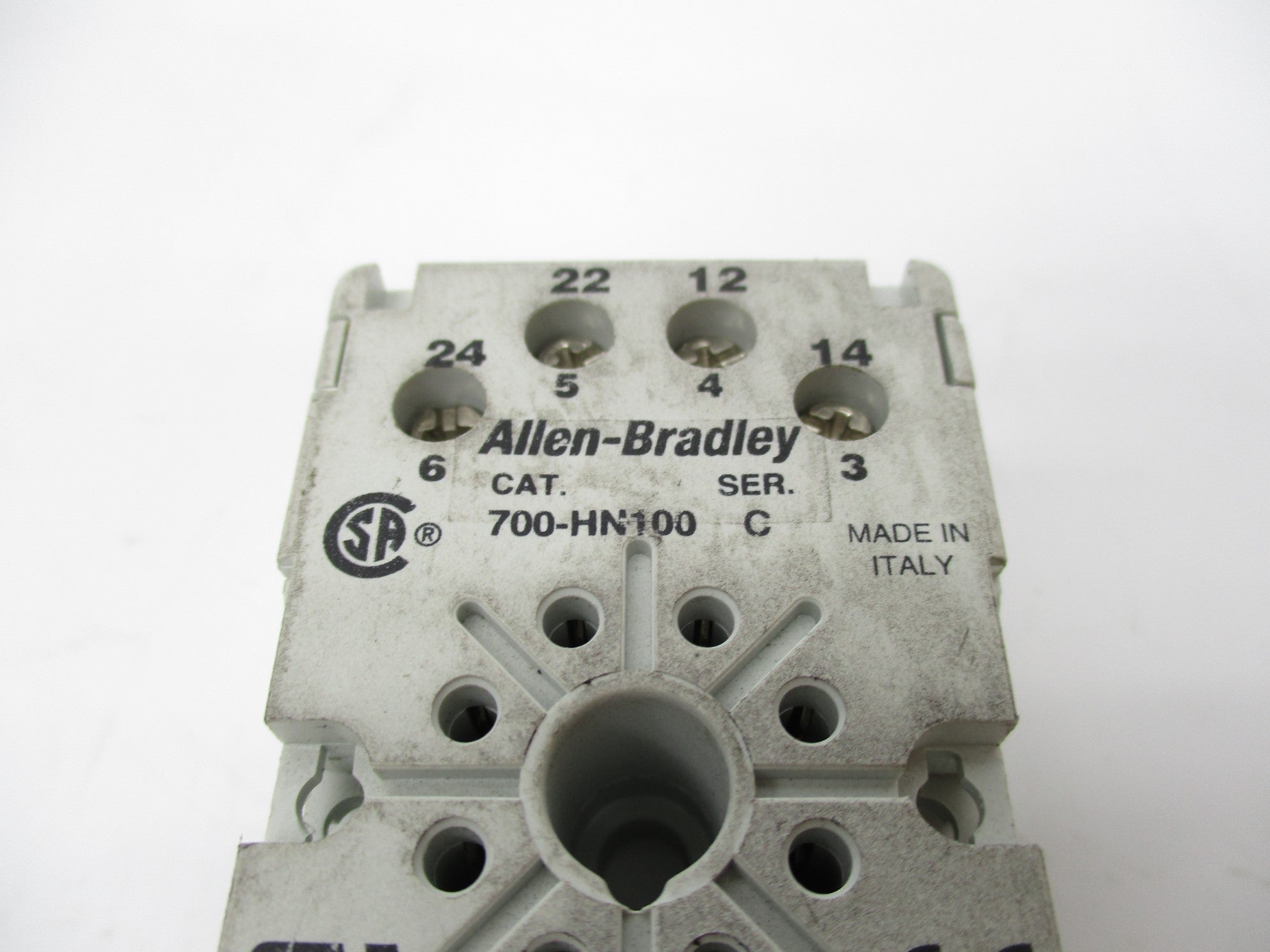 ALLEN BRADLEY 700-HN100 SER. C UNMP