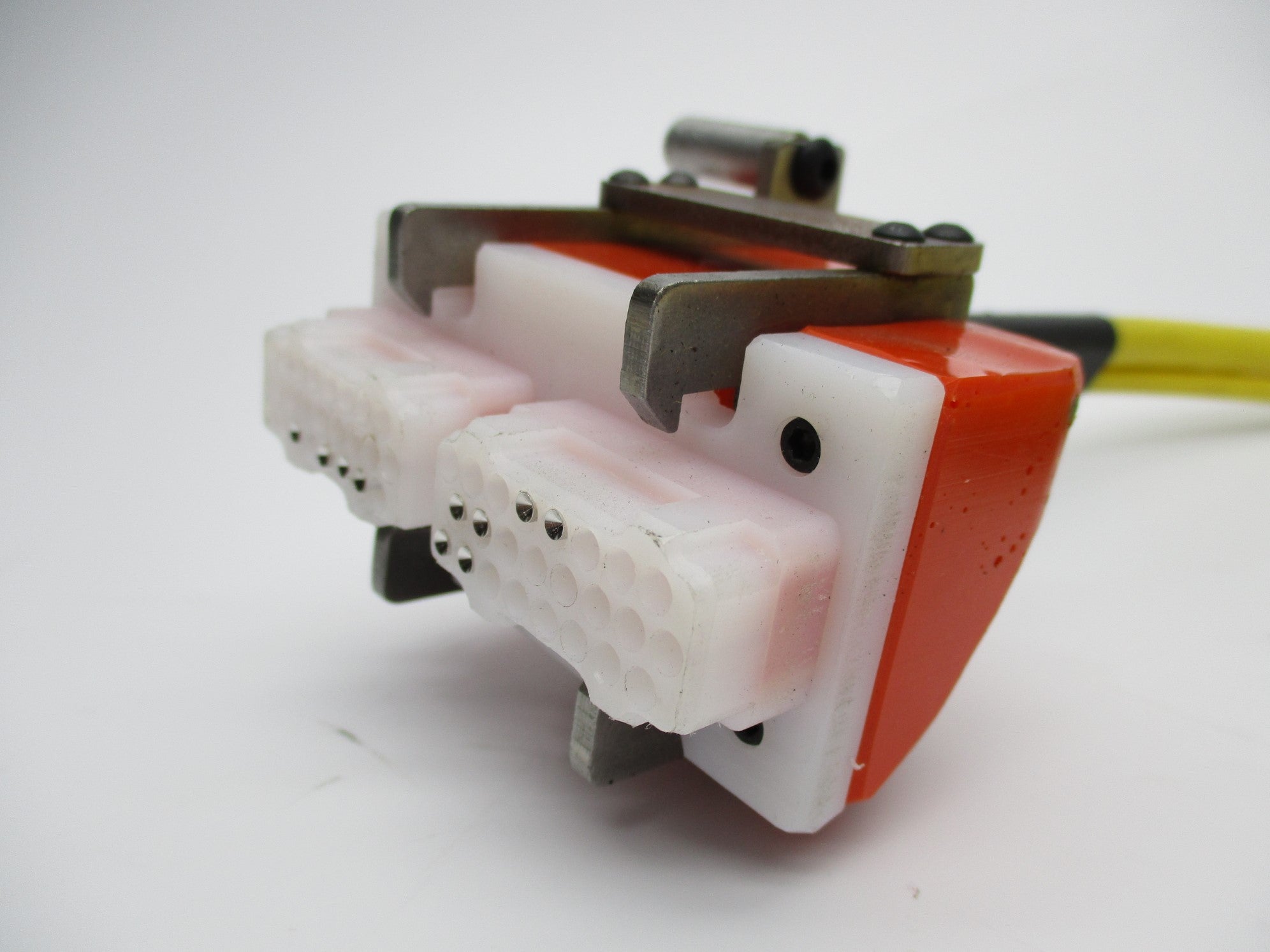 ECM 48334-2 NSNP