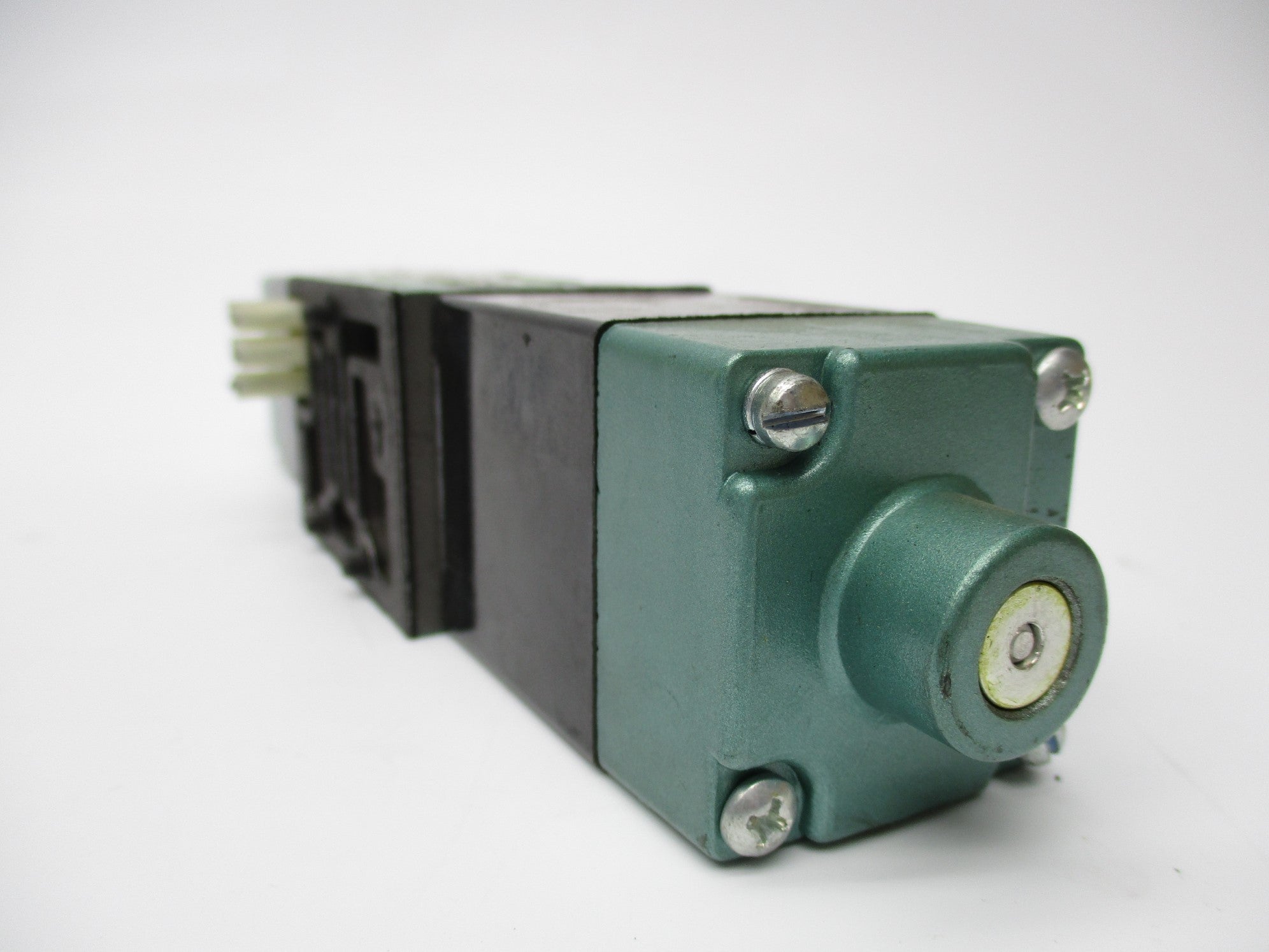 NUMATICS 152SS500K000030 120V .11 150PSI UNMP