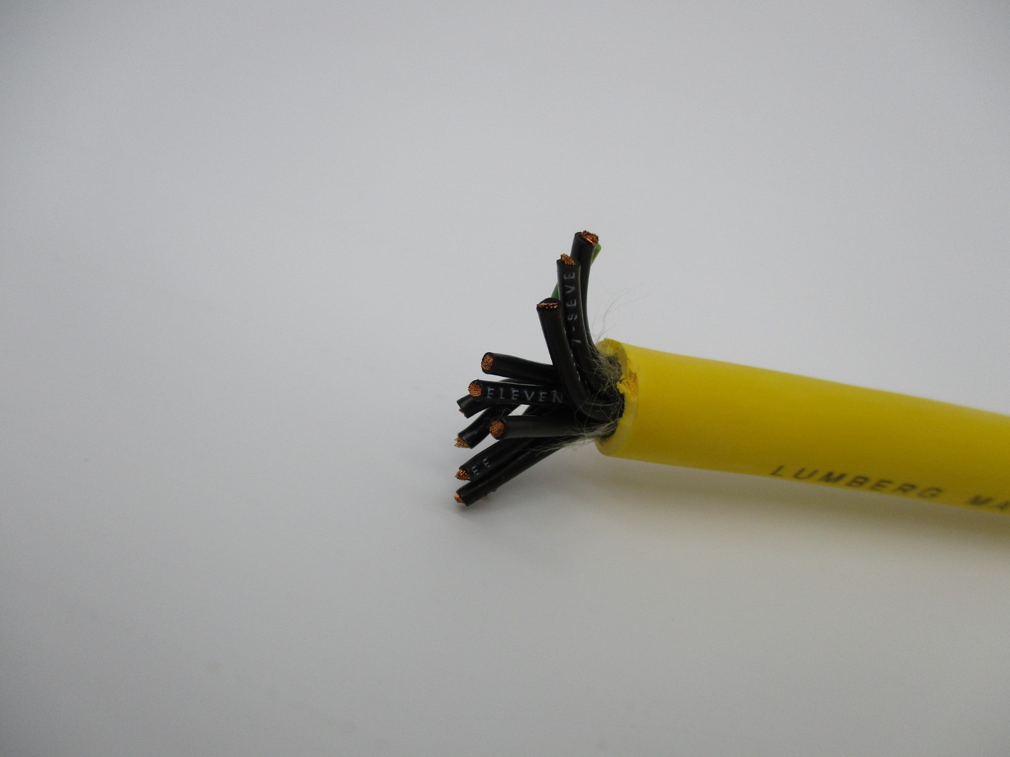 LUMBERG RK120M-676/10M UNMP