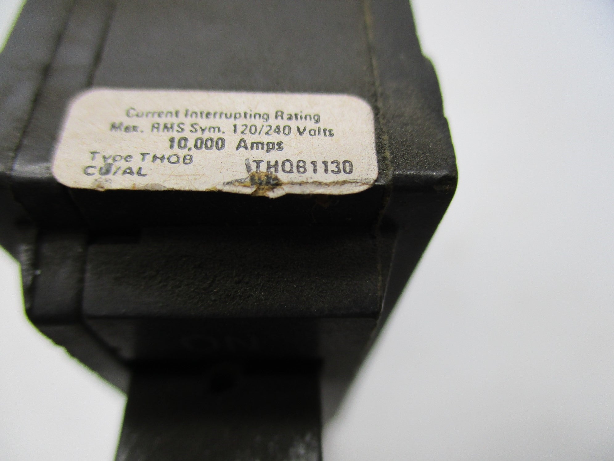 GENERAL ELECTRIC THQB1130 30A 120/240V (AS PICTURED) NSNP