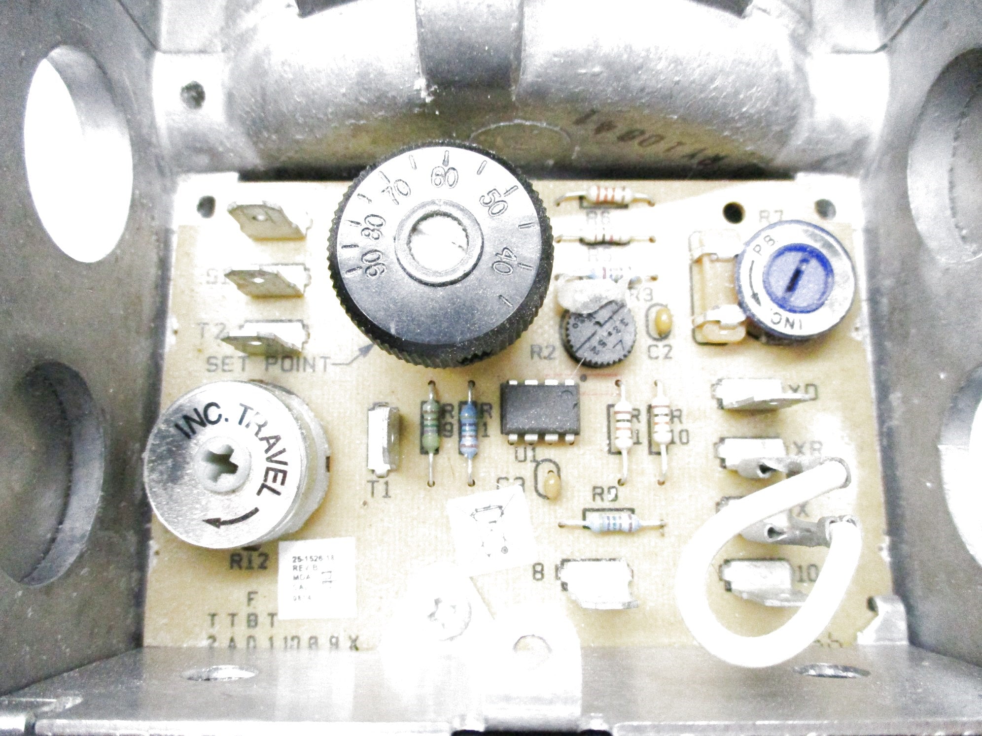 JOHNSON CONTROLS M130QGA-1 UNMP