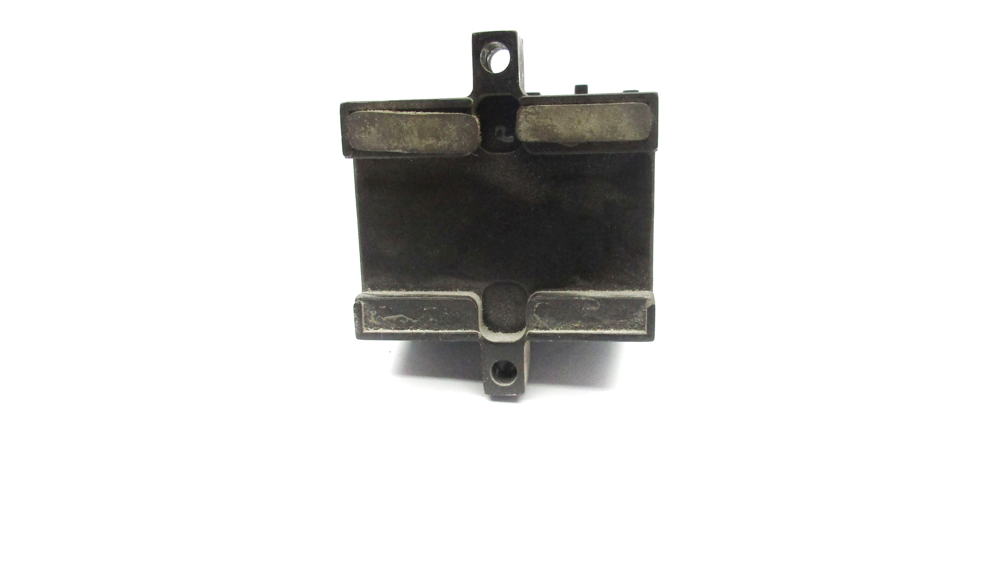 INDUSTRIAL SPARE PART 852S-A SER. F 300VAC-DC 0.1S UNMP