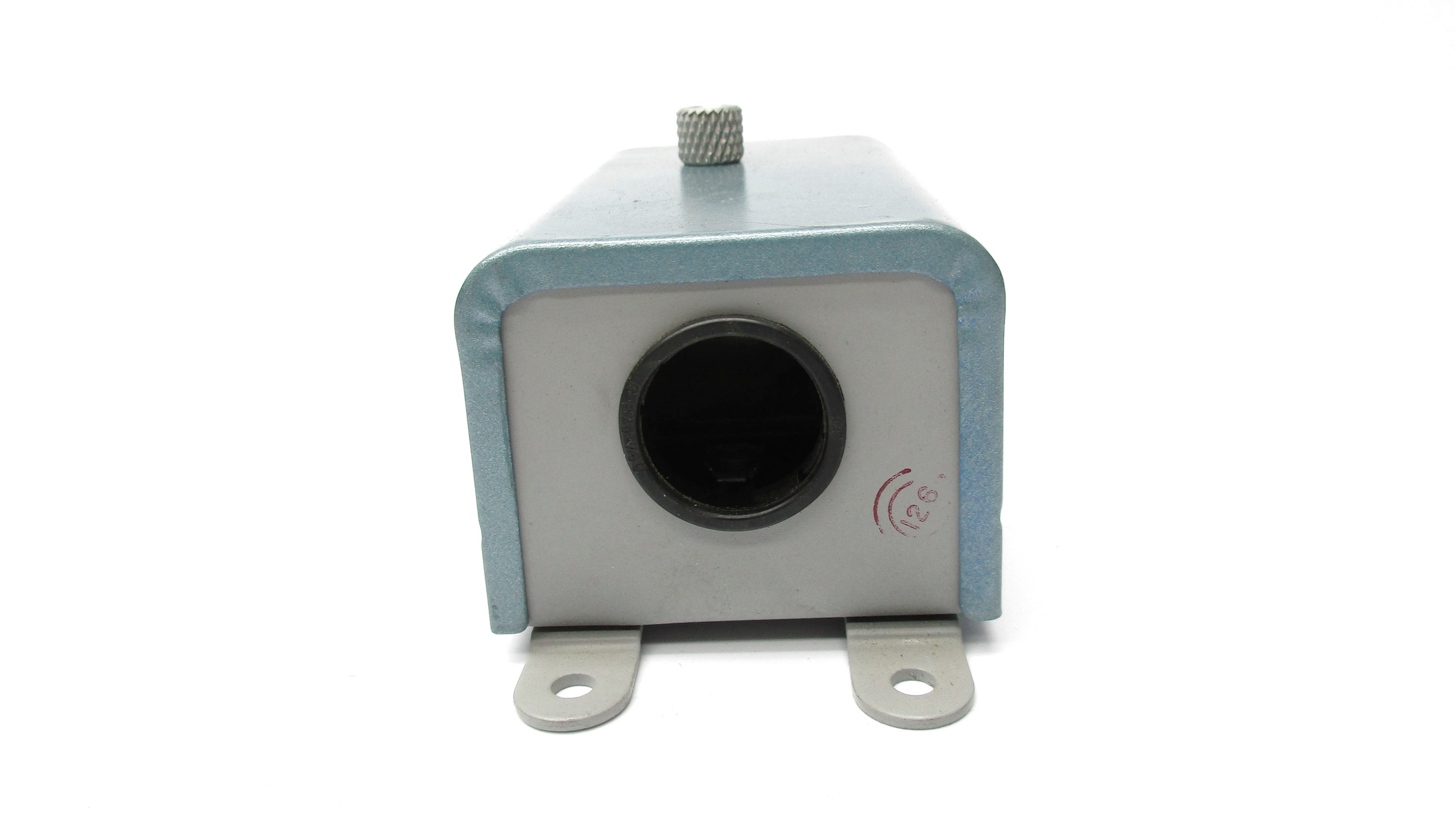 ITT GENERAL CONTROLS A100YA2A 120/240VAC 3.0A NSNP