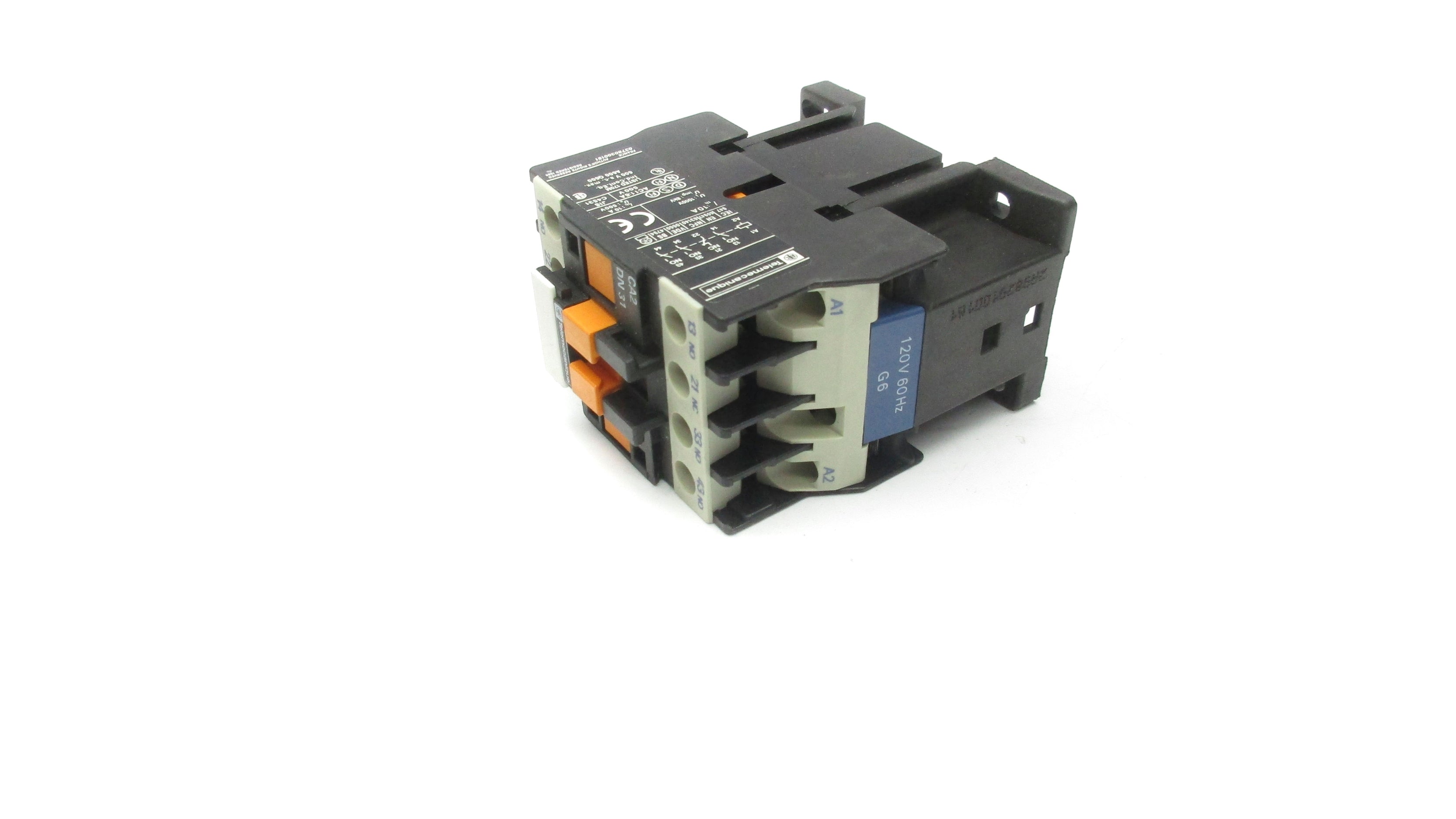 TELEMECANIQUE CA2-DN31G6 120V 10A NSNP