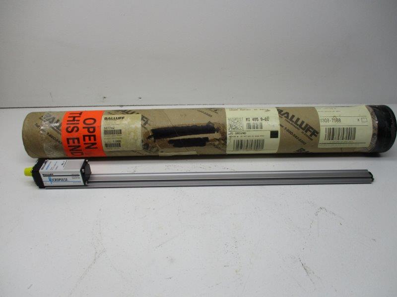BALLUFF BTL-5-A11-M0457-R-S32 * NEW IN ORIGINAL PACKAGE *