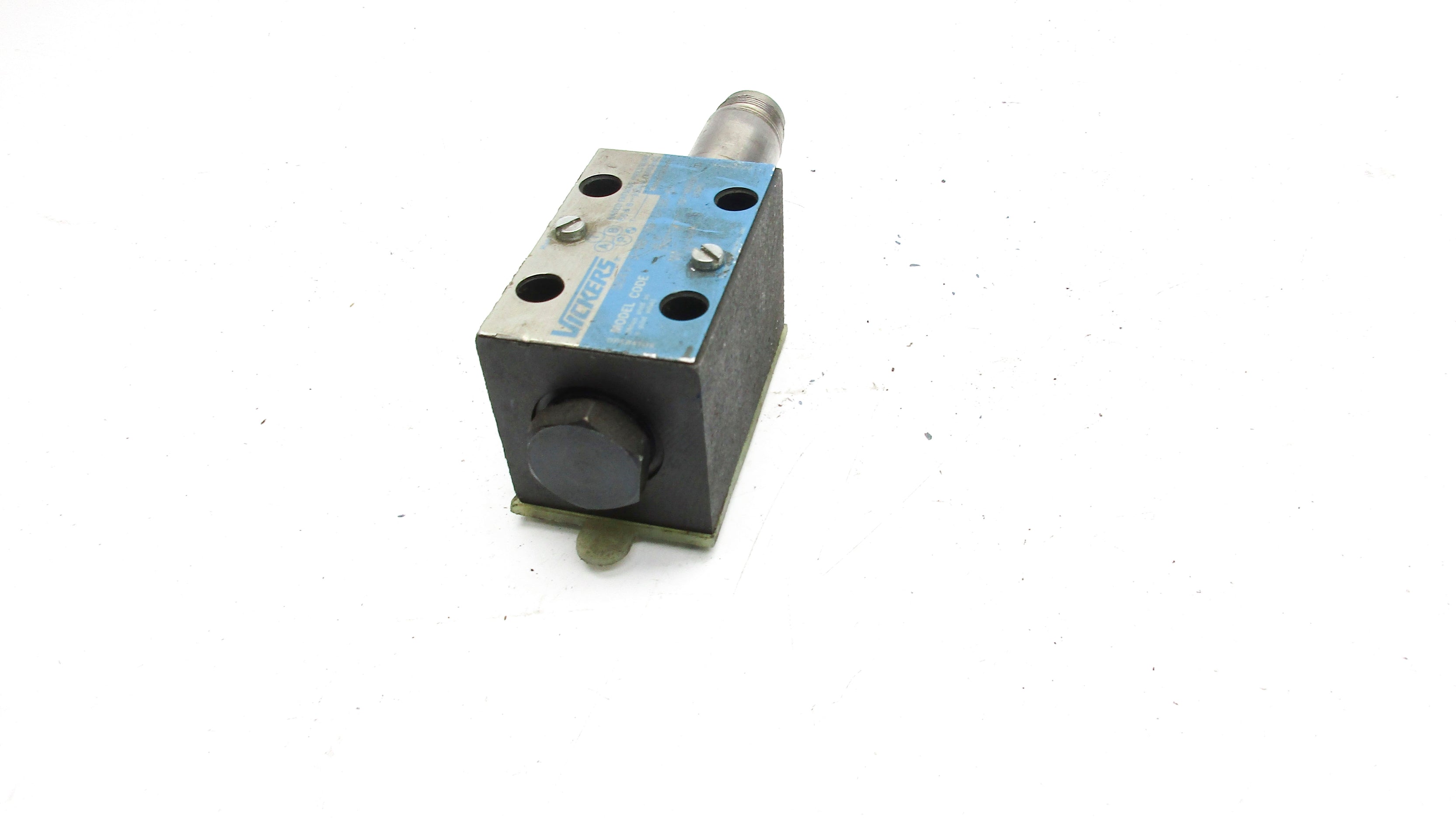 VICKERS DG4V38BVMUB661 5000PSI UNMP