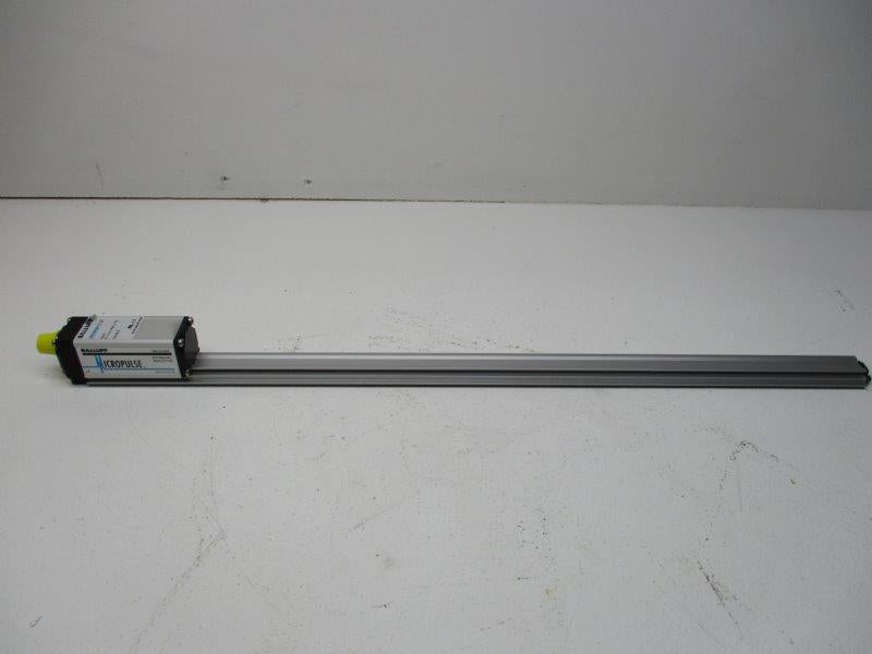 BALLUFF BTL-5-A11-M0457-R-S32 * NEW IN ORIGINAL PACKAGE *
