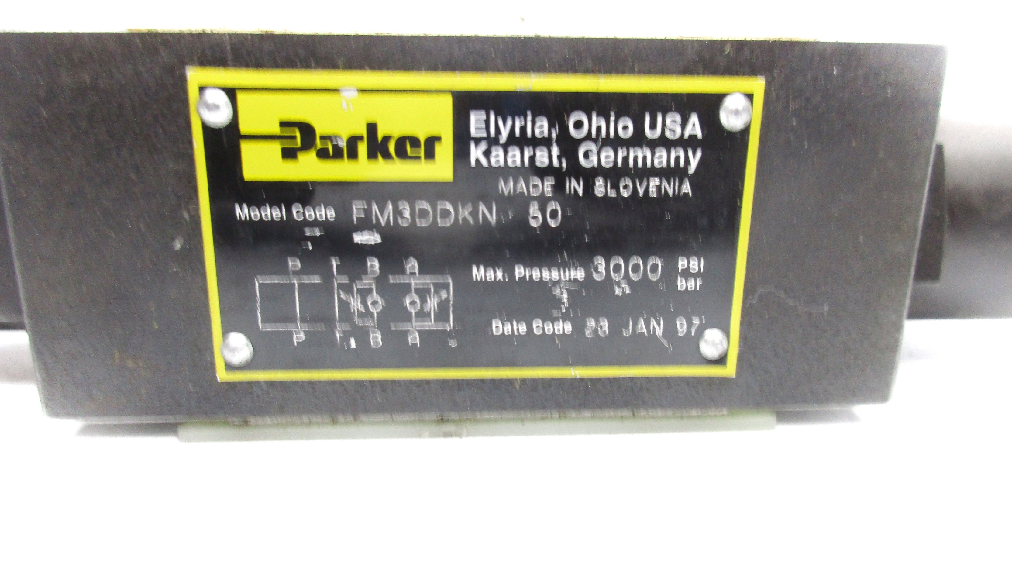 PARKER FM3DDKN50 3000PSI NSNP