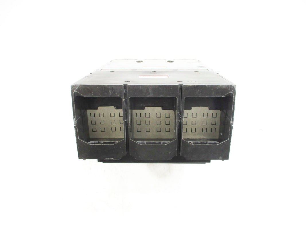 SQUARE D MGP26600 SER. 2 240V 600A (AS PICTURED) NSNP