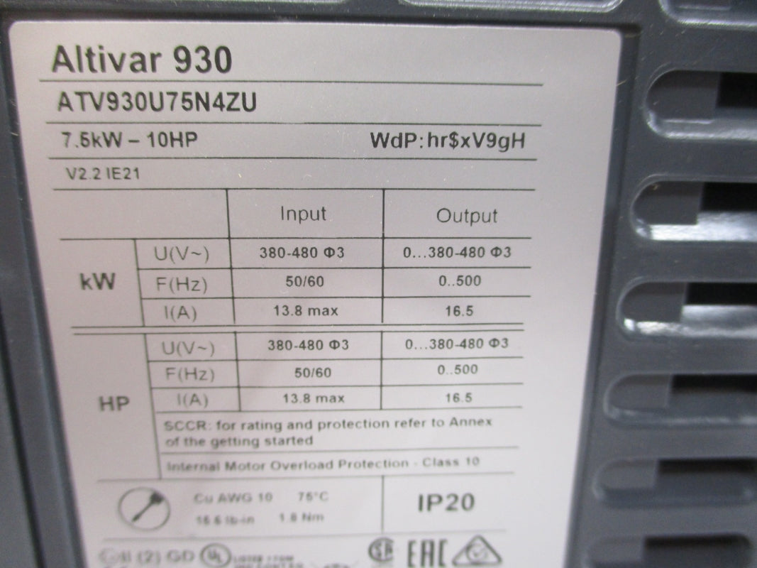 SCHNEIDER ELECTRIC ATV930U75N4ZU 380-480V 16.5A NSNP