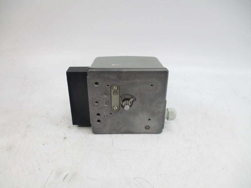 ARCA-REGLER 824.E110-100 0-86PSI NSNP