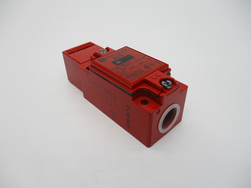 TELEMECANIQUE XCS-A713 250V 3A NSNP