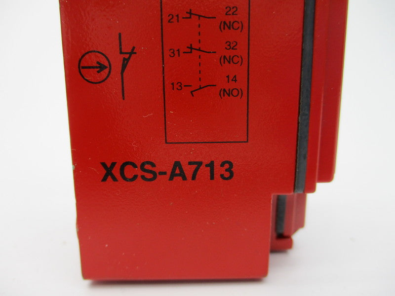 TELEMECANIQUE XCS-A713 250V 3A NSNP