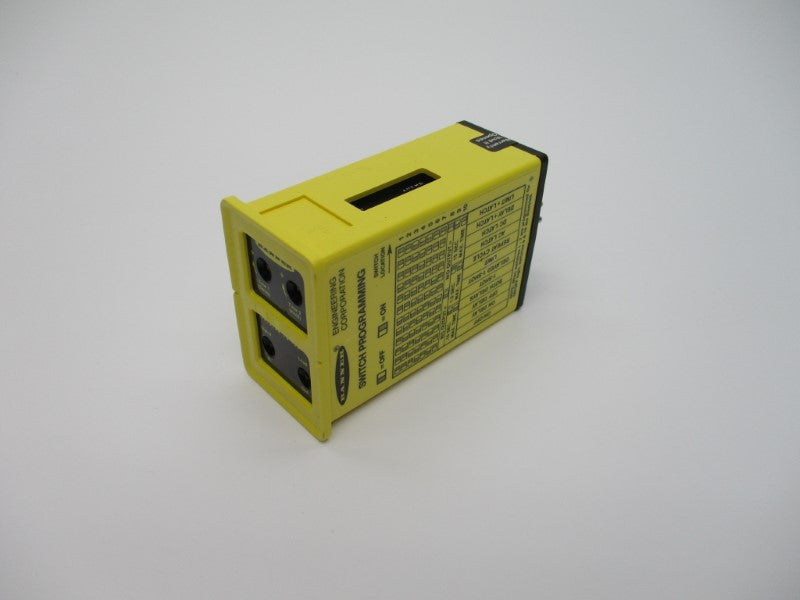BANNER ENGINEERING CL5RA 105-130VAC UNMP