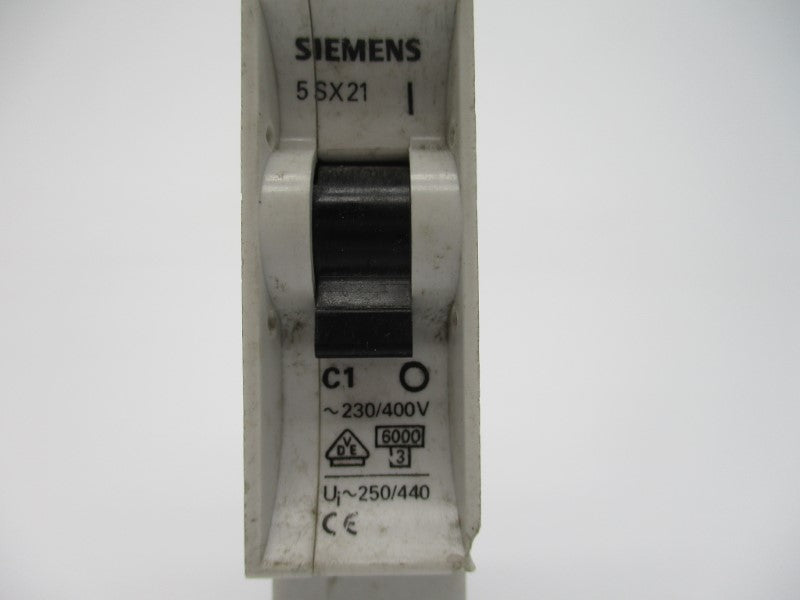 SIEMENS 5SX21C1 230/400V 1A NSNP