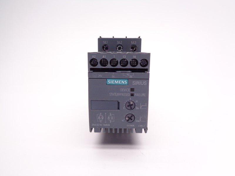 SIEMENS 3RW3018-1BB04 UNMP