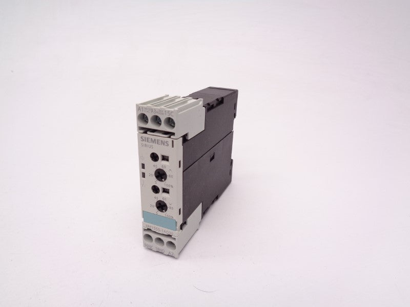 SIEMENS 3RP1555-1AQ30 0.05S-100H 100-127VAC 24VAC/DC NSMP