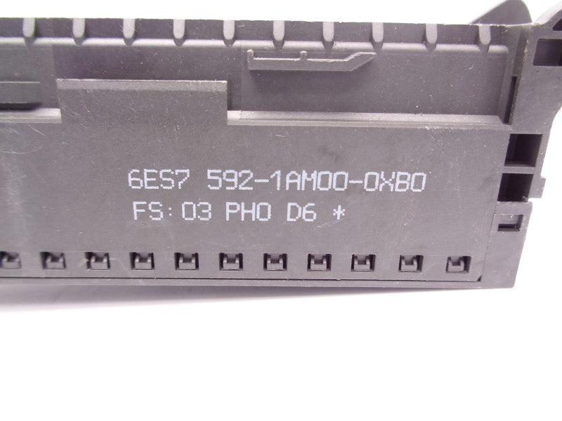 SIEMENS 6ES7592-1AM00-0XB0 (AS PICTURED) UNMP