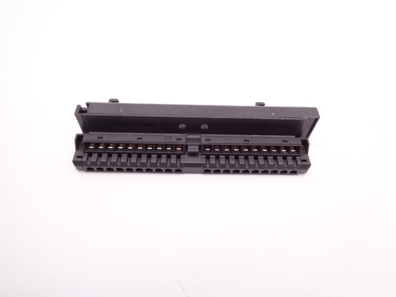 SIEMENS 6ES7392-1BJ00-0AA0 UNMP