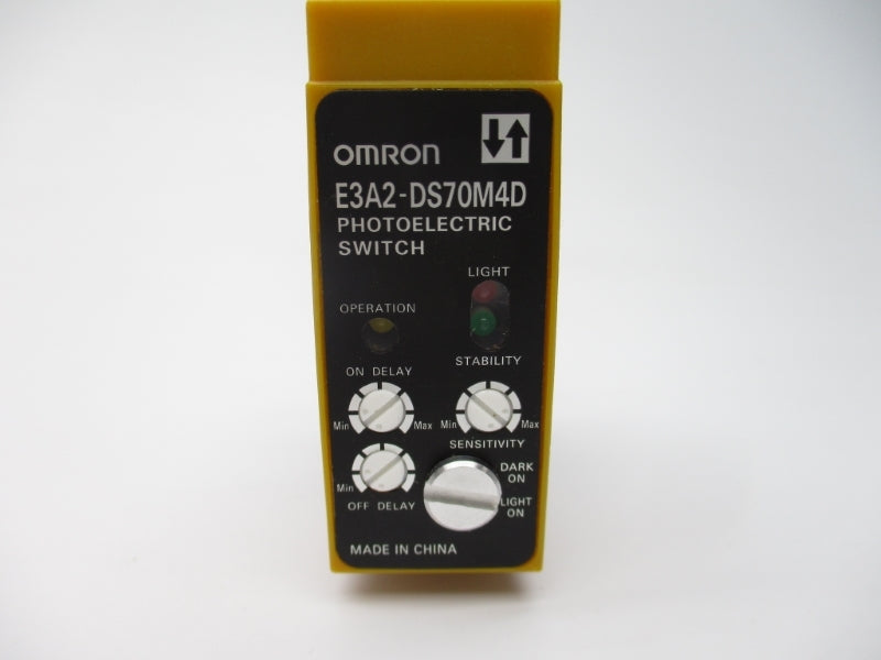 OMRON E3A2-DS70M4D NSNP