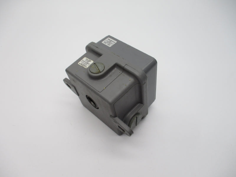 FEDERAL SIGNAL 450 B3 UNMP