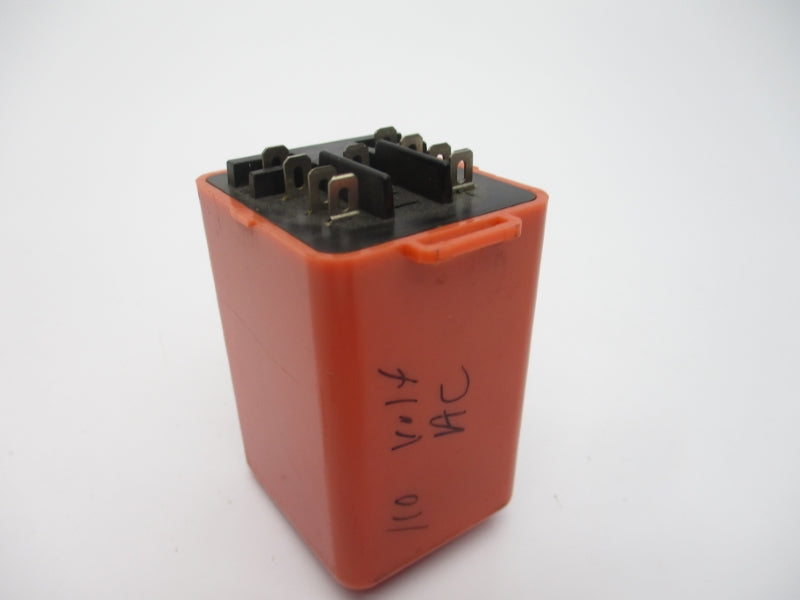 EAGLE SIGNAL CONTROLS 81E2A605 10A 120V NSNP