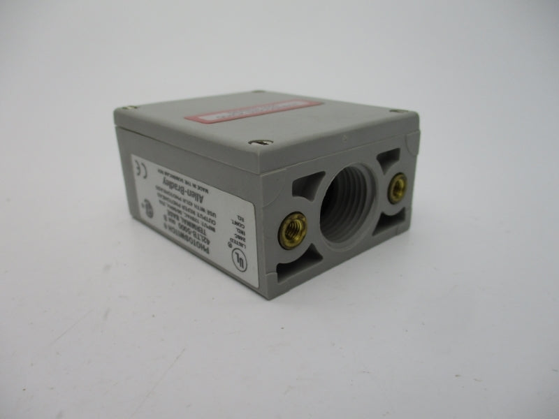ALLEN BRADLEY 42LTB-5000 SER. B 120VAC (BK/YL) NSMP