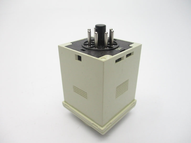 ALLEN BRADLEY 700-HRM12TA17 5A 100-240VAC SER. B NSNP