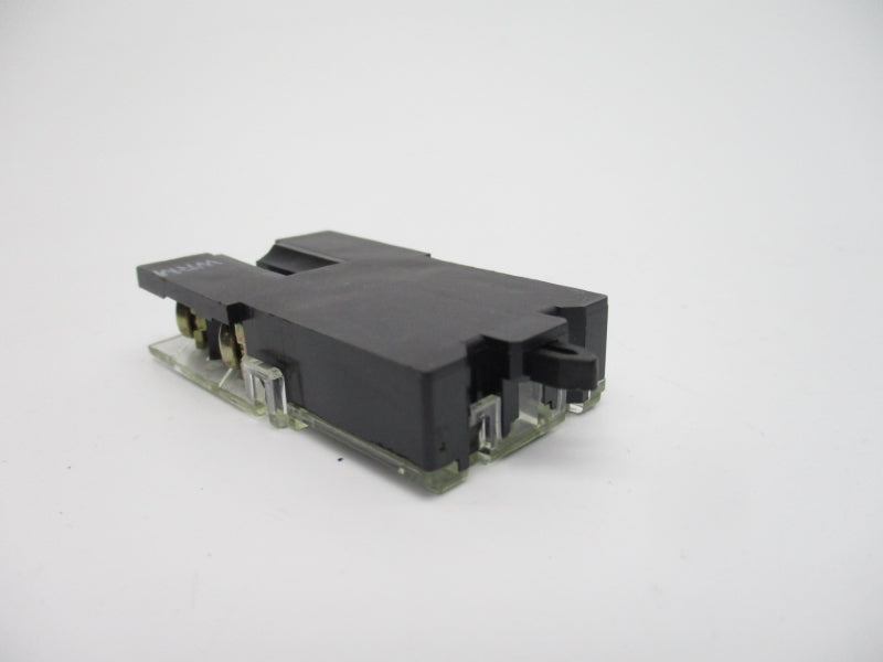 INDUSTRIAL SPARE PART 800M-XAK SER. A 300VAC (BK/YL) NSMP