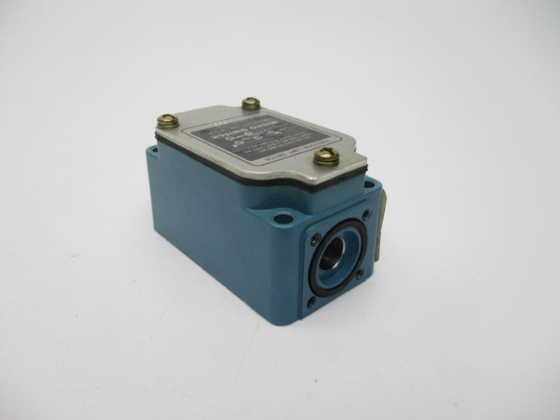 MICRO SWITCH 1LS53 (AS PICTURED) NSNP