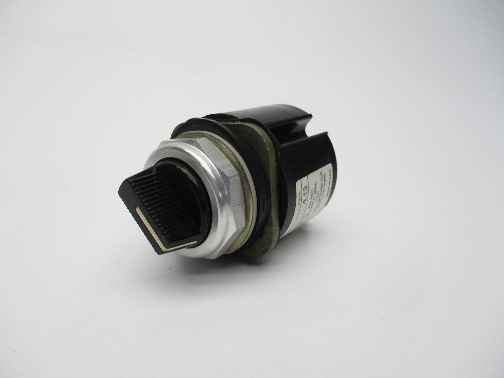 ALLEN BRADLEY 800T-U19 SER. Q (GY/BL) NSMP