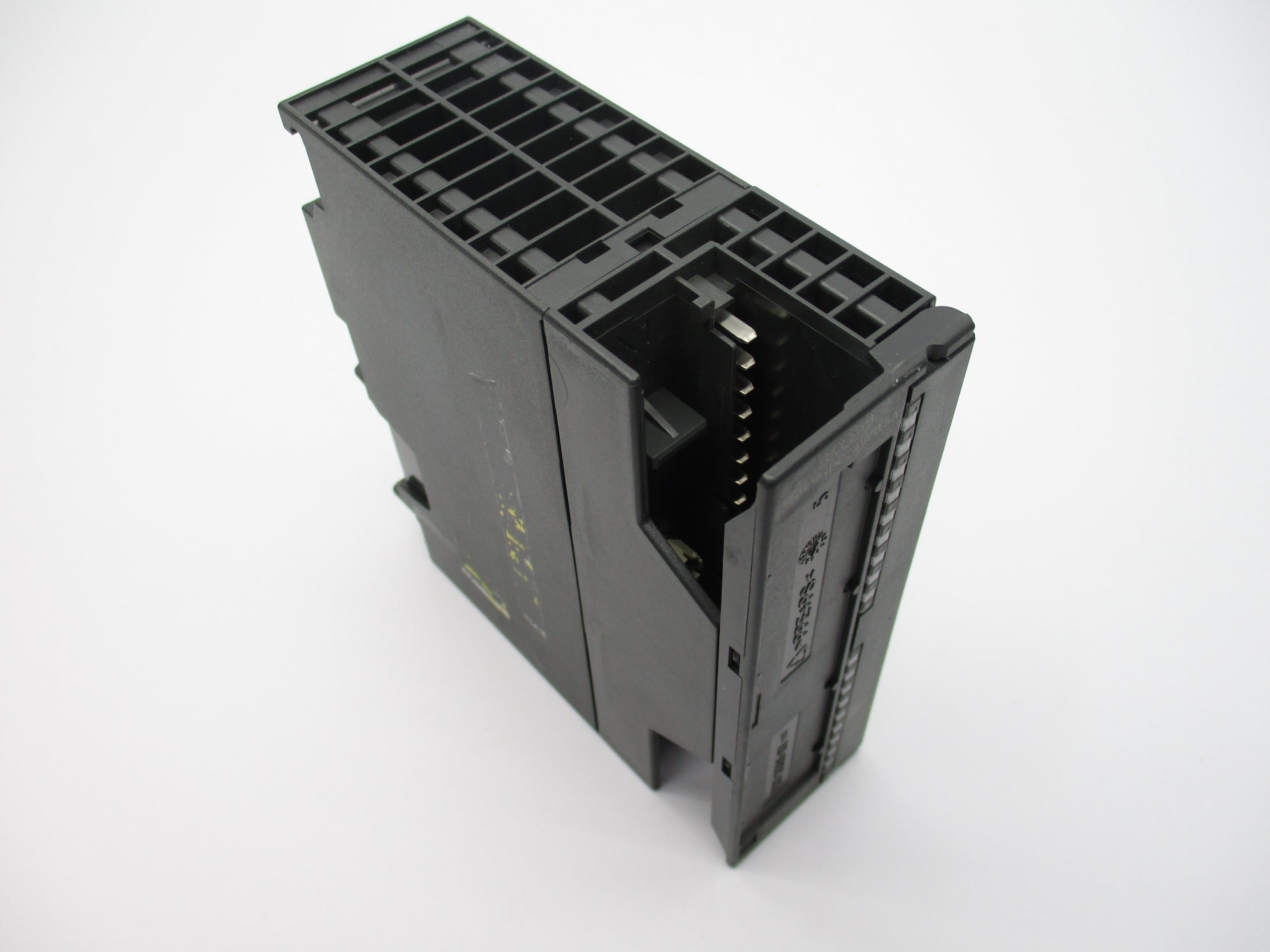 SIEMENS 6ES7322-1BH01-0AA0 (AS PICTURED) UNMP