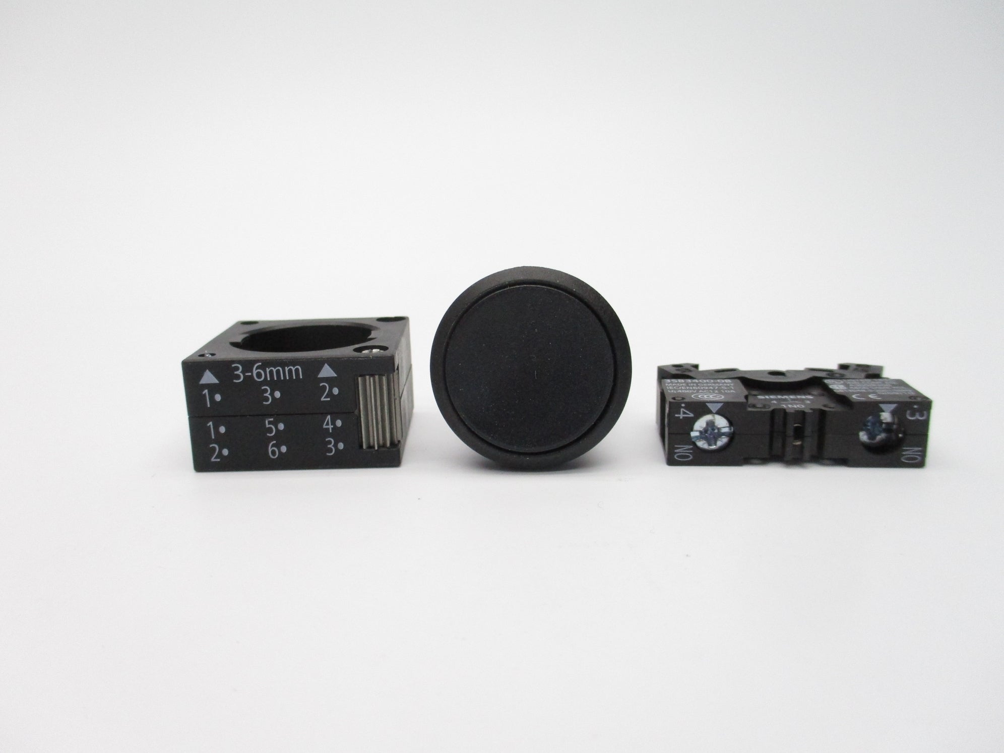 SIEMENS 3SB3202-0AA11 NSMP