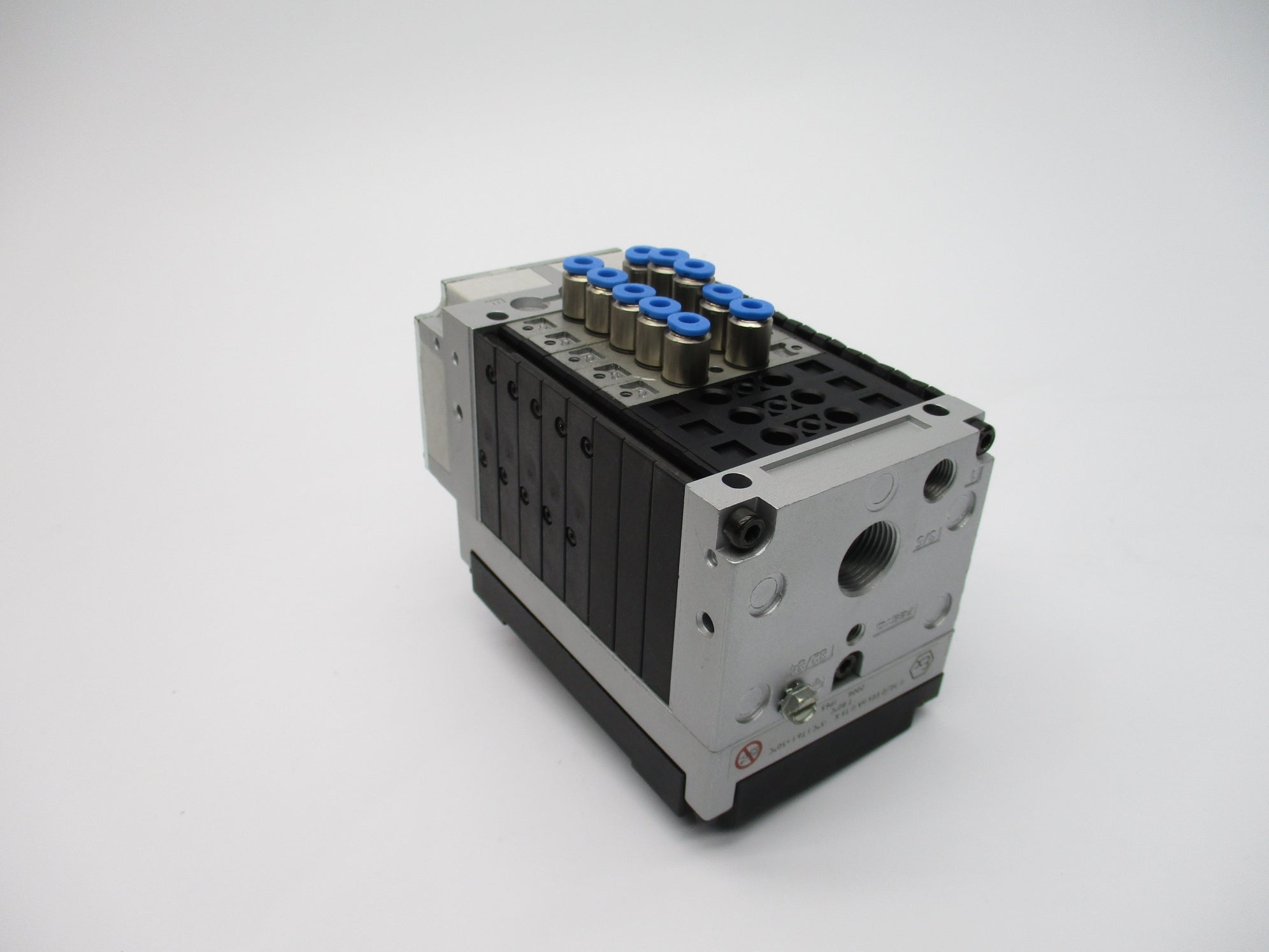 FESTO CPV10-V1 18200 CPV10-GE-DIO1-8 165809 NSNP