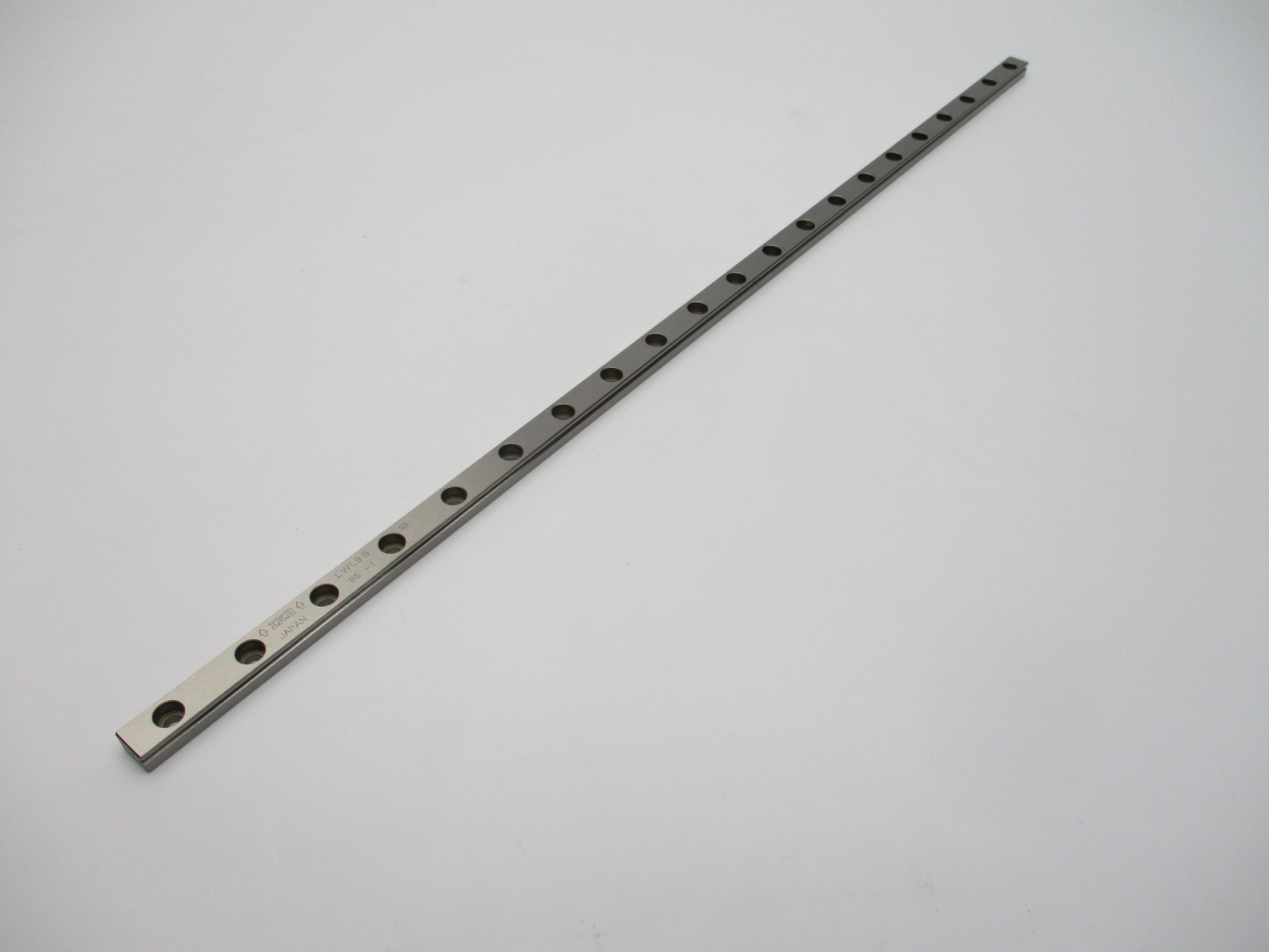 IKO LWL9B 16-1/2" (RAIL ONLY) NSNP