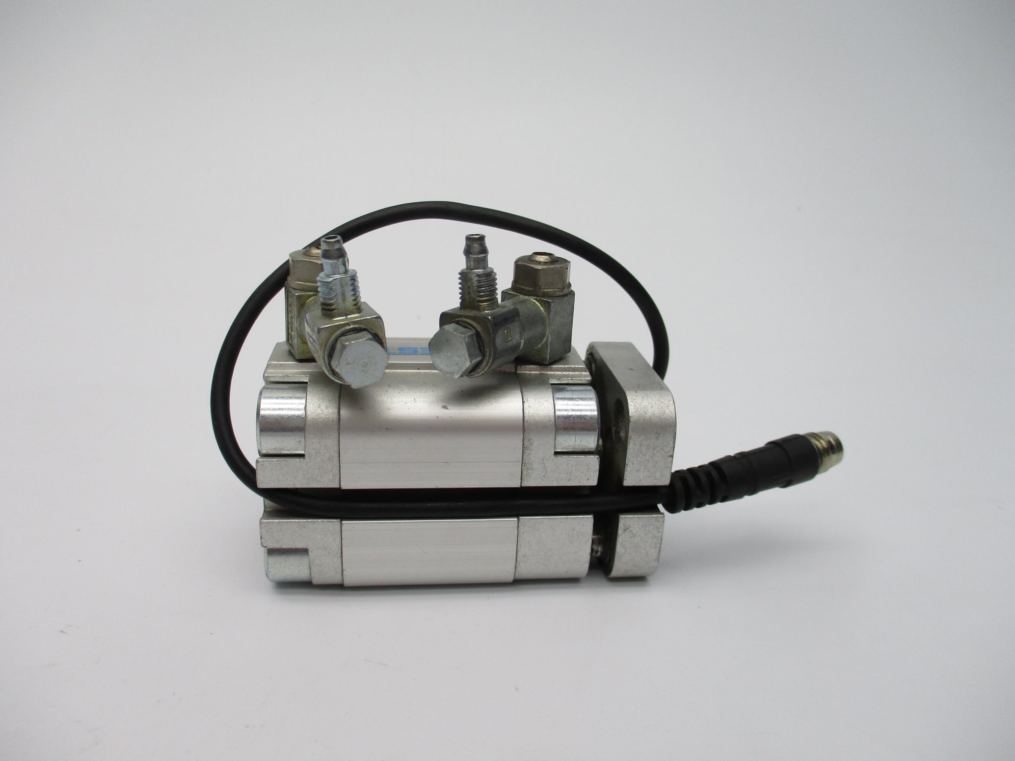 FESTO ADVUL-20-15-P-A UNMP